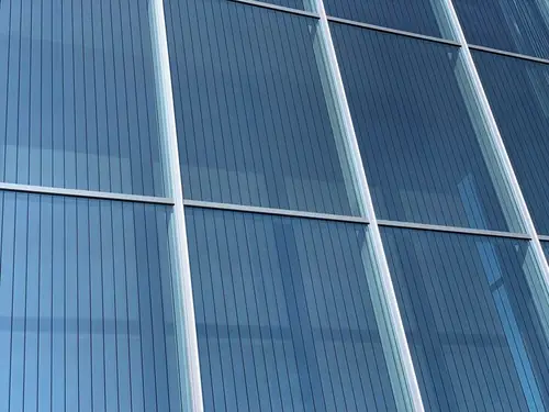 Policarbonato per coperture traslucide